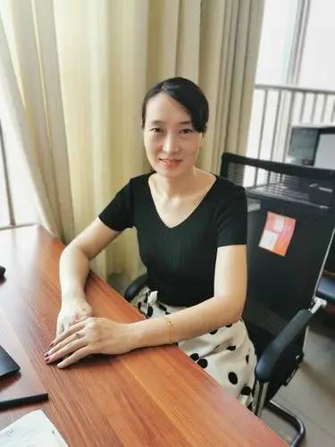 虎滩中学最美教师风采展示