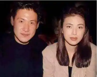 原创1988年张学友在梅艳芳生日宴因为一块蛋糕差点毁掉自己歌手生涯