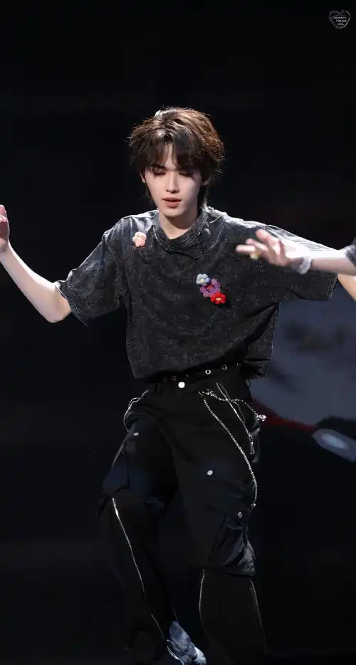 时代少年团澳门演唱会##宋亚轩楼外楼演唱会##今日星拍放送