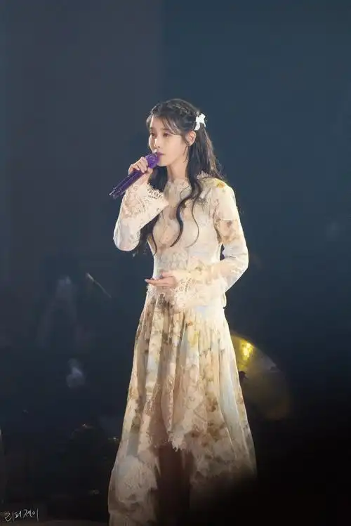 #iu韩国第一女solo##iu##李知恩#