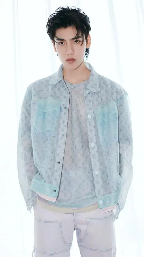 王子异帅气写真手机壁纸