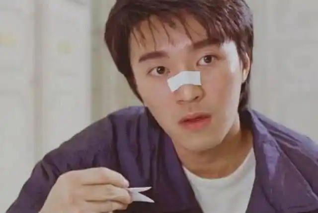 星爷年轻时候真的很帅