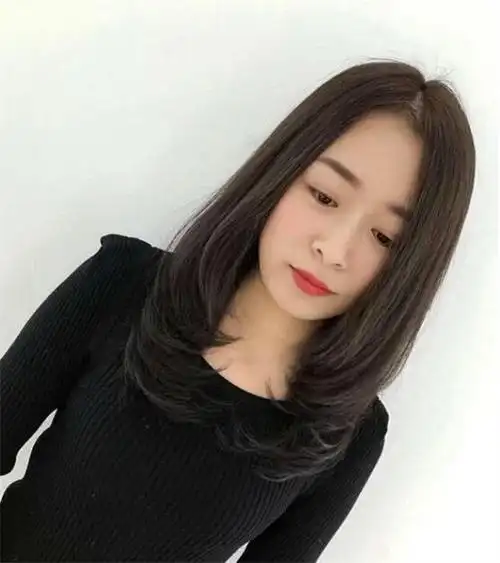 现在流行的直发发型夏季潮流直发仙女必选哦