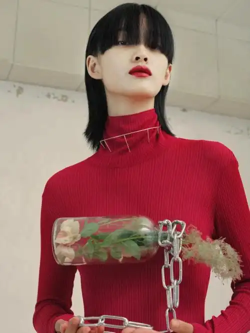 女生复古黑发一刀切厚重齐刘海