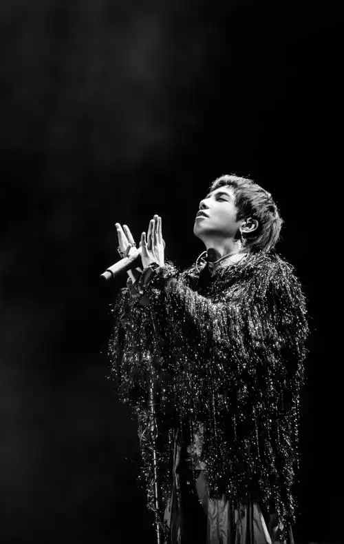 华晨宇2019火星演唱会明日预售 14:07正式开抢