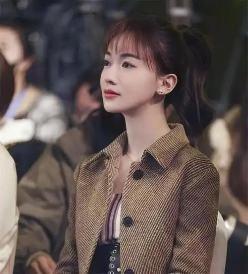 凭《延禧攻略》走红,"不可一世"的吴谨言,如今为何处处尴尬?