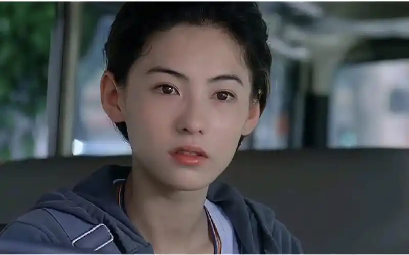 怎么会有骨相和皮相都如此完美的人,一代神颜张柏芝