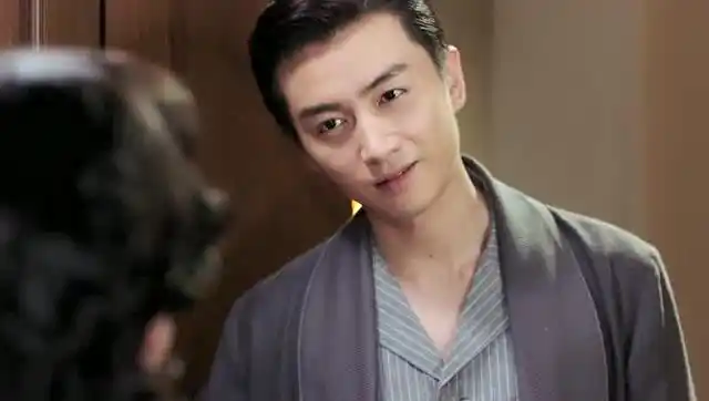 《红蔷薇》陈晓故意敲门提醒杨子姗这件事,反而死皮赖脸不走了?