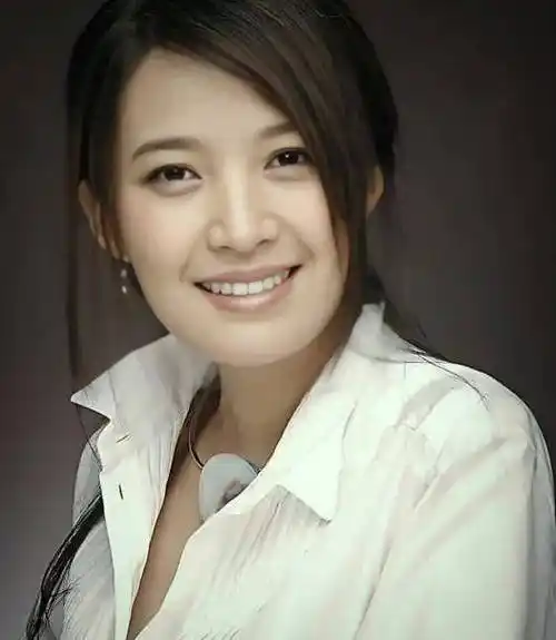 《无所畏惧》李煜:北京卫视美女主持人,男友吃五年软饭终获幸福_李钰