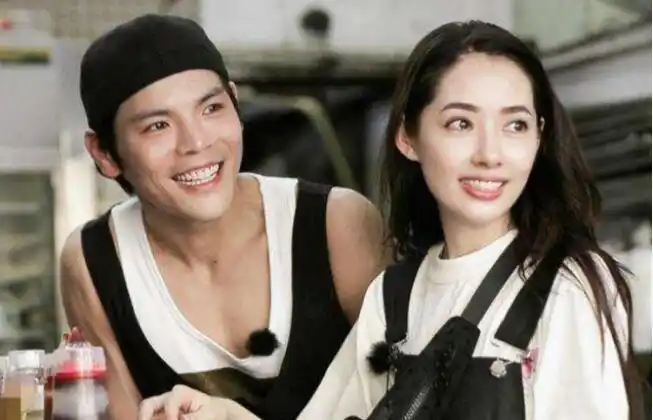 她谈到了五段感情,比起她的五个前男友是谁,大家更好奇的是,郭碧婷