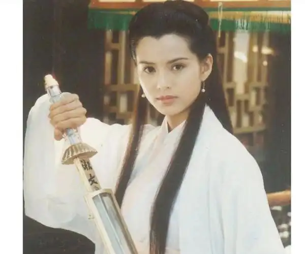 李若彤的十个冷知识!|王语嫣|小龙女|周润发|金庸先生_网易订阅