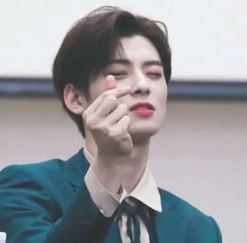 车银优滤镜头像