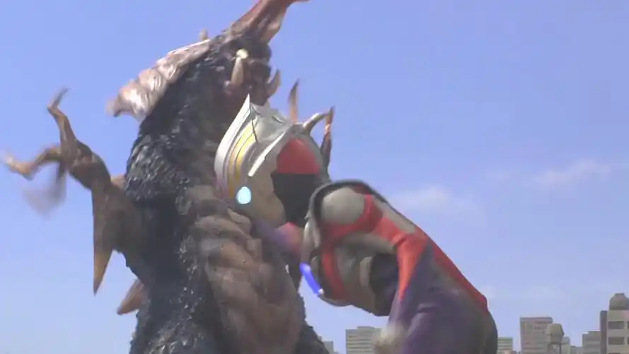 欧布奥特曼花絮:假欧布搞笑的战斗方式是如何拍摄的?