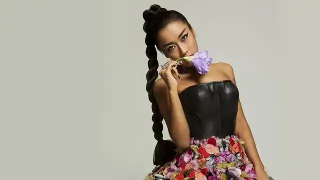 娱乐圈中那些起四个字名字的明星们貌似只有他的名字遭调侃