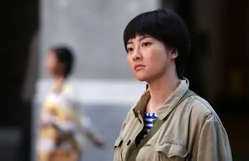 朱锐剧照(1 /2张)近日,跨年代情感大戏《爷们儿》正在天津,安徽,四川