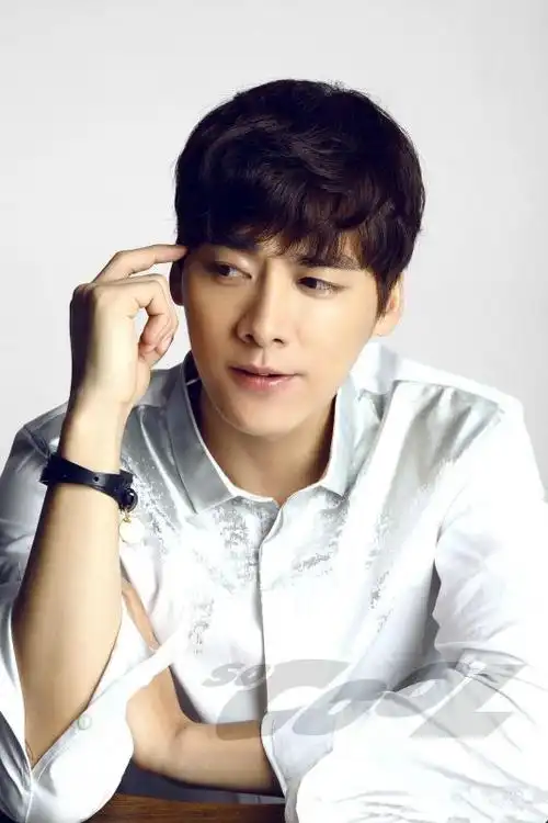 帅哥图片李易峰个人资料图片帅哥猛男文章小虾米