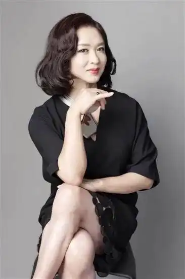 金星是变性人吗(金星为变性都做了哪些努力)