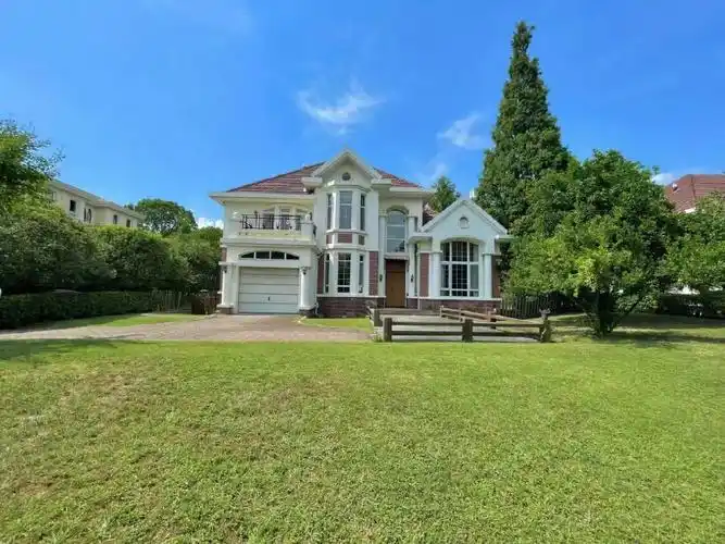 上海西郊庄园别墅上海私人庄园西郊庄园别墅余山西郊庄园打卡上海西郊