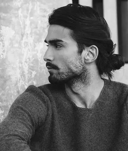 6款令人惊艳的男生长发发型!