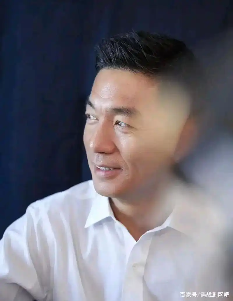 何群执导邢佳栋主演,谍战剧《代号山豹》9月2号晚登陆央视八套