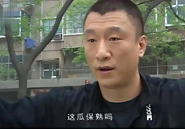 毕竟在此之前提起孙红雷可都是那个拿着西瓜刀的老大"刘华强"