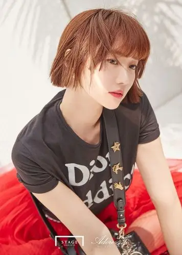 组图:高俊熙拍yg企划写真 短发女神示范潮流穿搭 : 都市女性的时尚