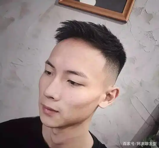 2020夏季男生流行发型参考,剪这20款"短发"的小哥哥都说帅!