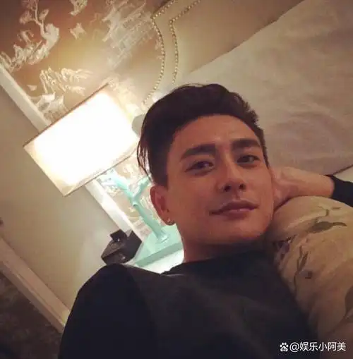 "港姐"胡杏儿:"甩了"相爱8年的黄宗泽,活出了令人羡慕