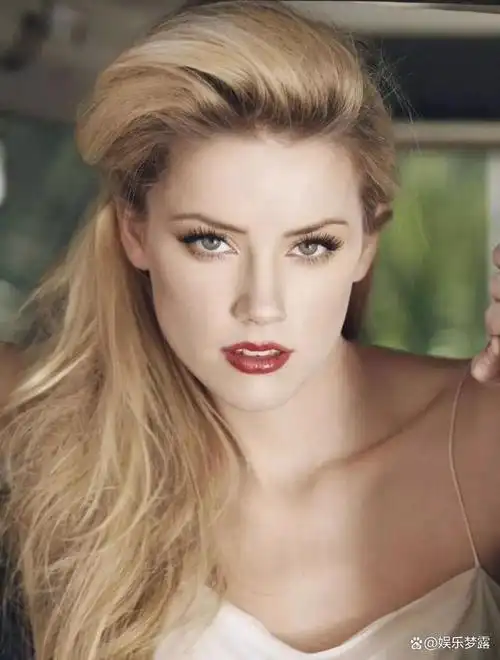 最新排名!2024好莱坞最性感的10位女星出炉了,绯红女巫冲进前3