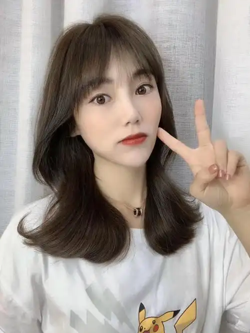 2021年最减龄发型 减龄刘海 网红刘海