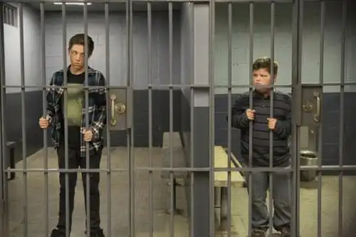 90年代坐牢,现在才出狱的犯人,会完全不认识这个世界吗?