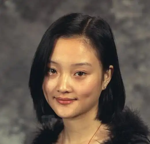 整容失败的明星(8位"整容变毁容"的女明星)