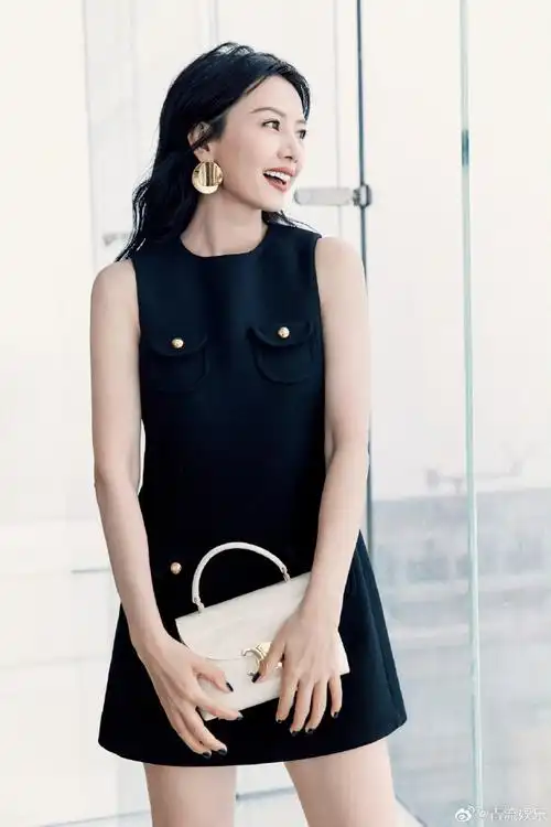 高圆圆黑金造型##高圆圆品牌活动造型大片