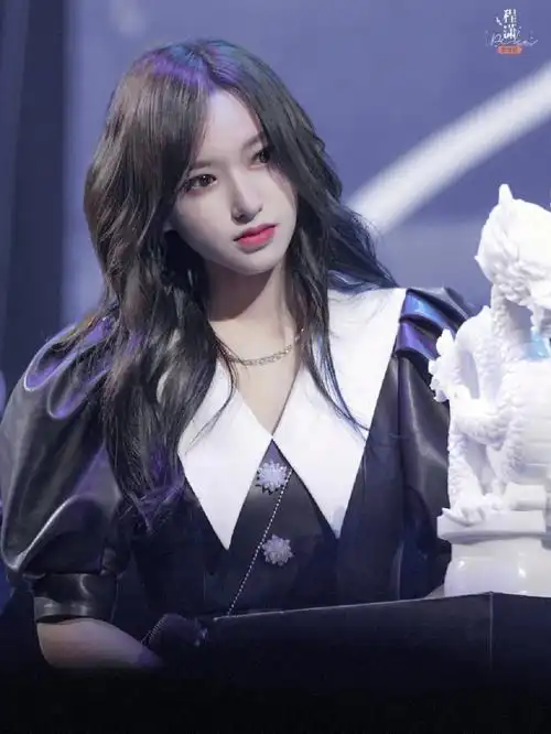 每天认识一位美女程潇篇