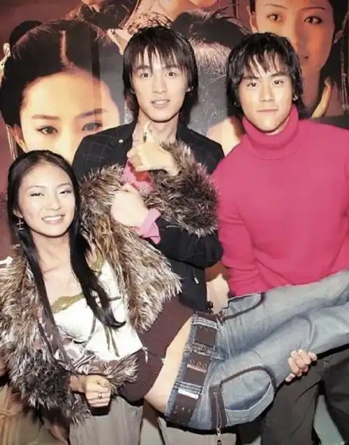 胡歌宣传彭于晏新电影##胡歌看了彭于晏新电影