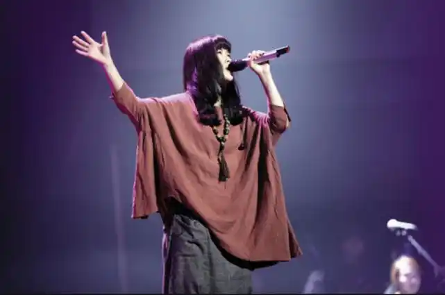 这是台湾媒体在台湾乐坛辉煌时期评出的7位代表女歌手,而当时的四大