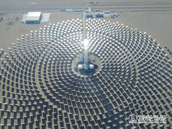 首航节能敦煌10兆瓦熔盐塔式太阳能光热电站并网发电