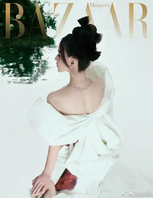 刘诗诗杂志背影预告##刘诗诗白裙背影照