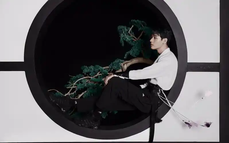 龚俊山河令时尚芭莎图片上色过程