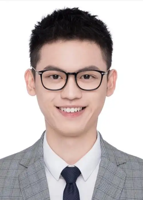 大家觉得哪张证件照好看