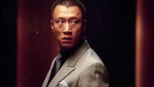 娱乐圈的残酷真相,在"跌落神坛"的孙红雷身上体现得淋漓尽致