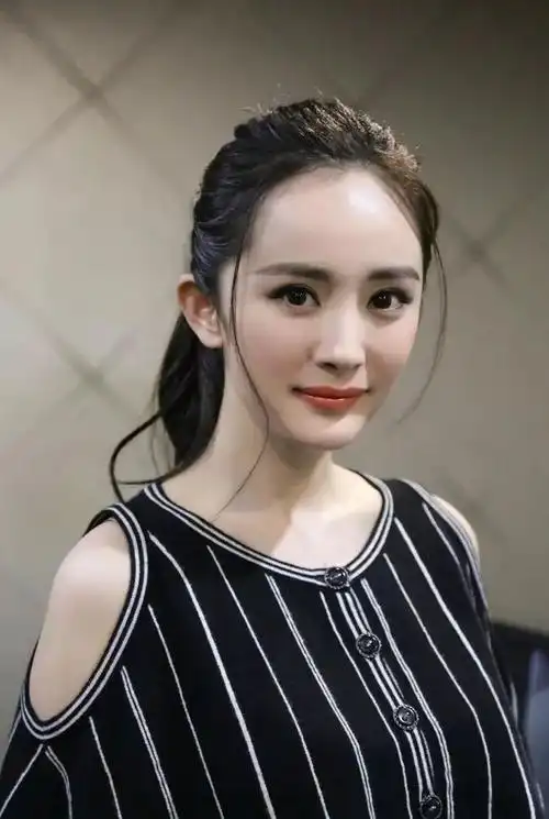 发际线高的女人(发际线高的女人图片) - 趣味头条