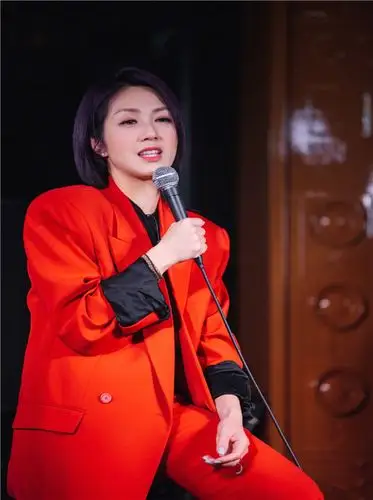 明星杨千嬅代言费,【梦之星】推荐杨千嬅代言,杨千嬅经纪人,杨千嬅