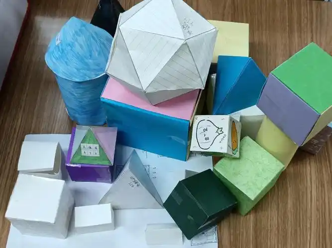 我动手我探索我发现衡阳市外国语学校初一数学学科立体图形教具制作