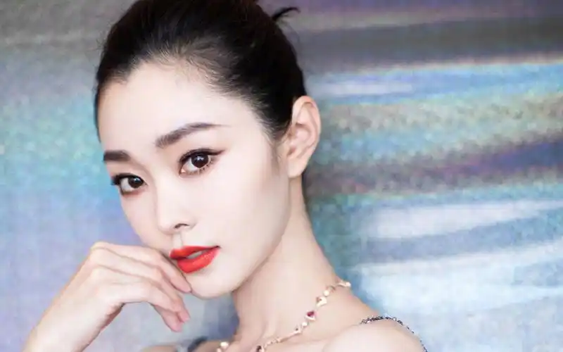 宋轶唯美性感写真桌面壁纸