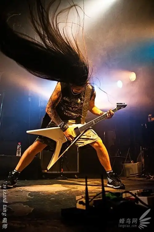 用镜头记录疯狂乐符 摇滚现场拍摄攻略