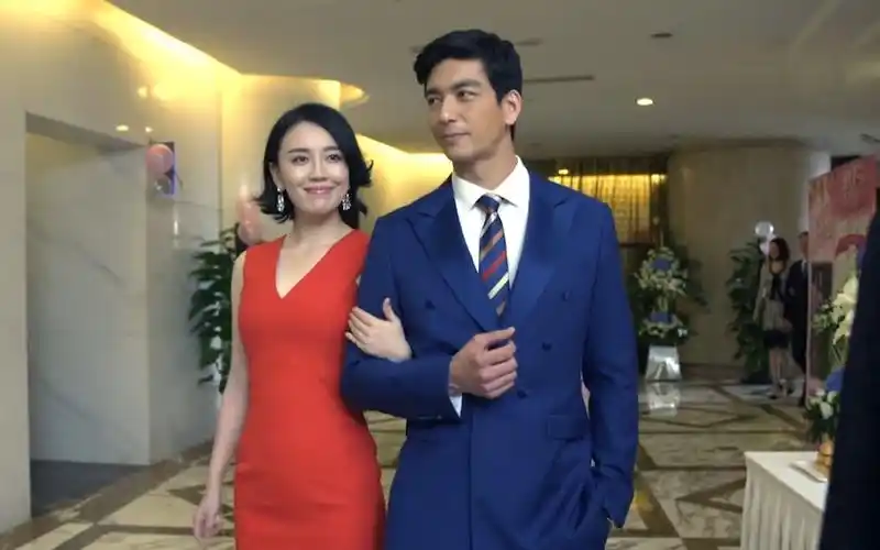 爱情片《风光大嫁》混剪:隋然王露露大婚,宁馨不示弱带来富二代