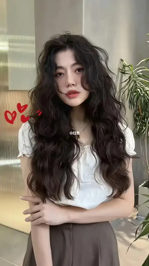 中长发烫发发型推荐蛋卷头木马卷法式烫发