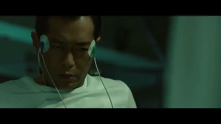 电影追龙2第二集看古天乐怎么熬过考验真男人啊