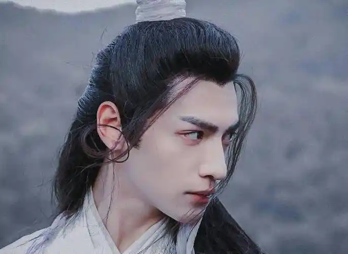 演员现状:邓伦和杨紫资源不断,而最帅的他却被大家淡忘_罗云熙_知名度